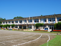 牛尾小学校